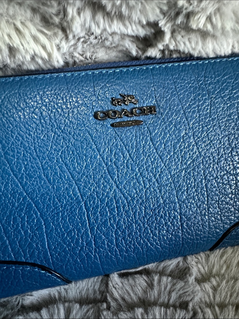 COACH Blue Pebbled Leather Zip Wallet - Picture 2 of 5